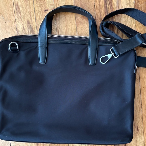 NWOT Calvin Klein Laptop Bag Leather & Nylon Material Black Compartments & Strap - Picture 3 of 12